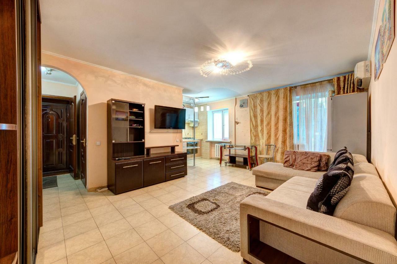 Apartments Near The Nsc Olympic Kiev Ngoại thất bức ảnh