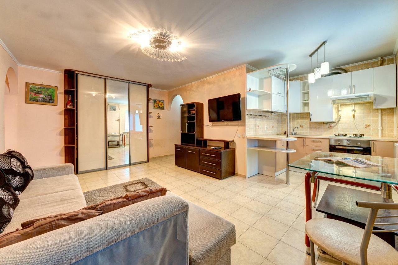 Apartments Near The Nsc Olympic Kiev Ngoại thất bức ảnh
